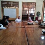 Pertemuan Anggota Kader BNN UIN SGD Bandung dengan Kepala Seksi Pencegahan BNNP Jawa Barat, Yohanes Eko, di kantor Badan Narkotika Nasional Provinsi Jawa Barat, Jalan Terusan Jakarta No. 50, Babakan Surabaya, Kota Bandung. Selasa (14/11/2017). (Dini Fitrianti/ Jurnalposmedia)