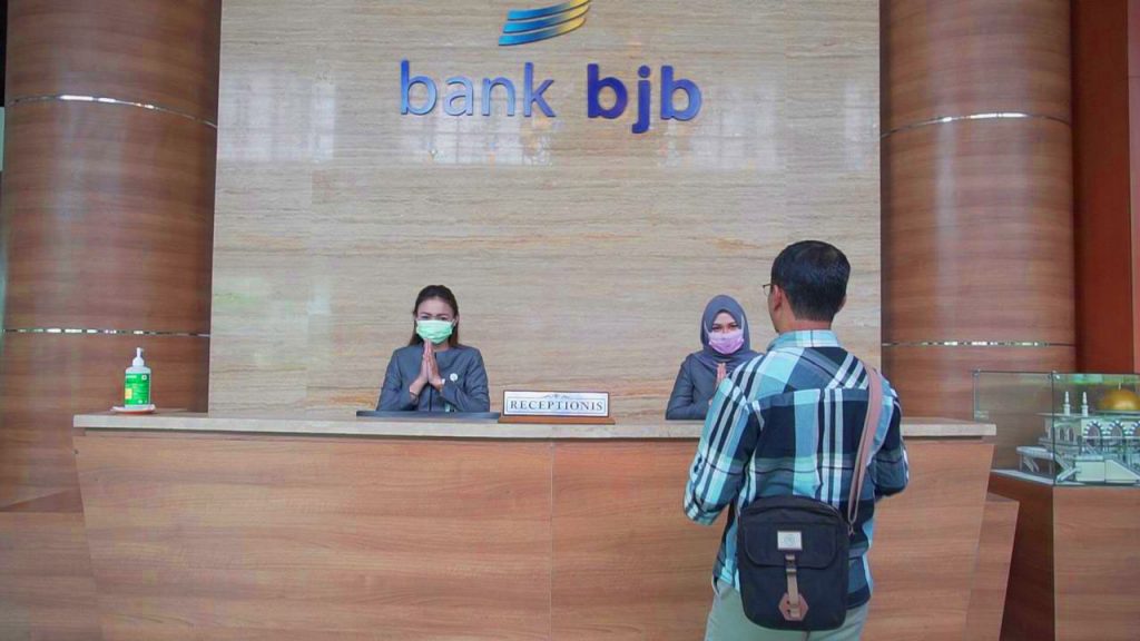 karyawan bank